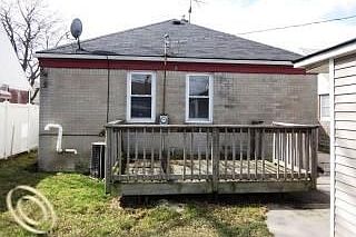 4th image of 4061 19th St