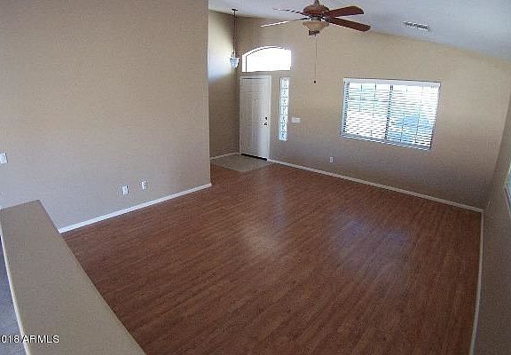 4th image of 43272 W Chisholm Dr