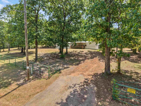 306 Forrest Hill Rd, Lone Star, TX 75668