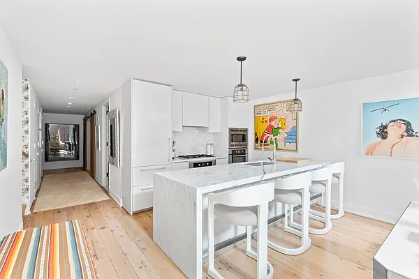 Sold by Compass | media 23