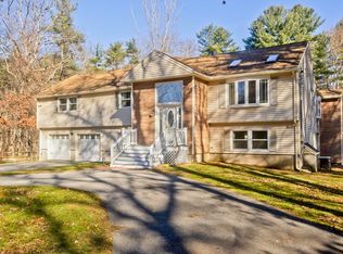 44 Connolly Rd, Billerica, MA 01821