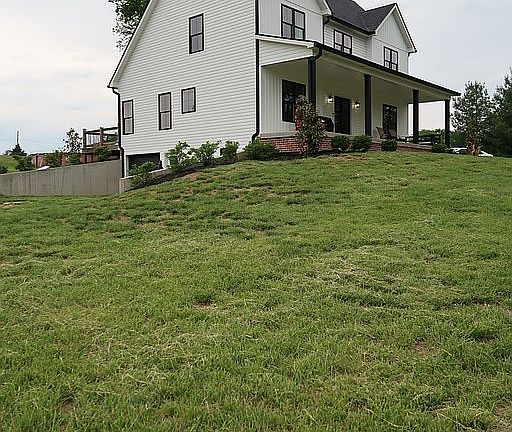 2nd image of 3991 Valley Hill Rd