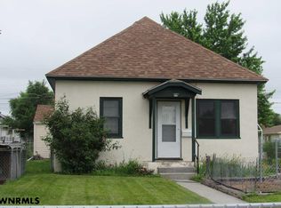 403 W Overland Dr, Scottsbluff, NE 69361
