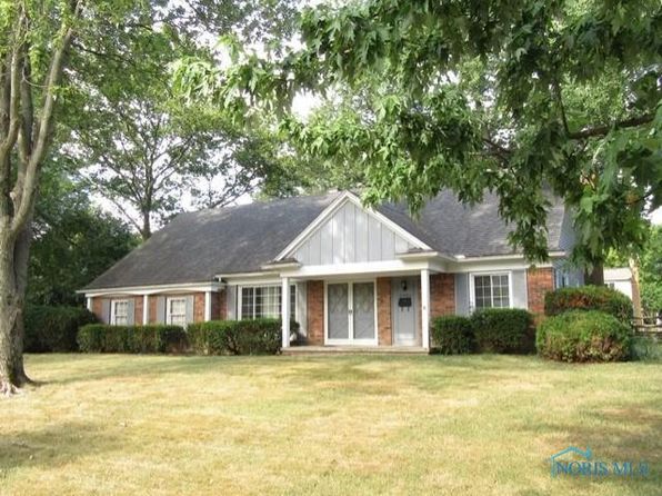 5935 Alexa Ln
