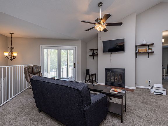 3rd image of 2308 Park De Ville Pl