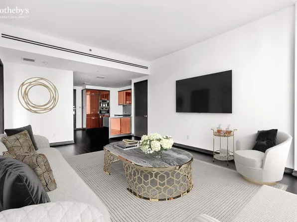 157 West 57th Street image 2 of 15