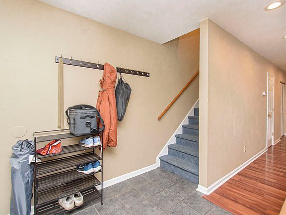5th image of 312 Pheasant Run Ct