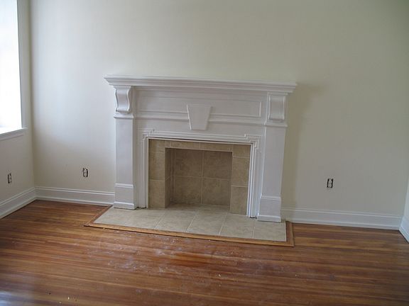 Fireplace in Livingroom