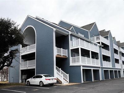 9535 Bay Front Dr APT 201, Norfolk, VA, 23518