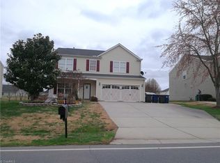 1527 Pecan Ln, Kernersville, NC 27284