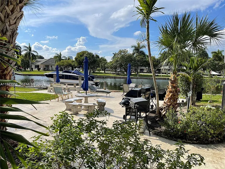 455 Golden Isles Dr #107 — Photo 17