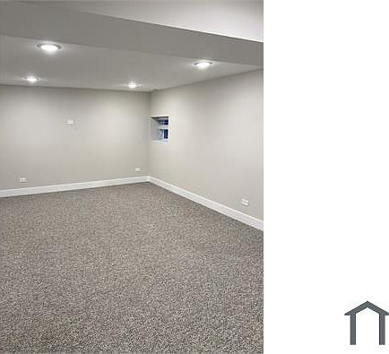 5th image of 1437 W Howard St #4