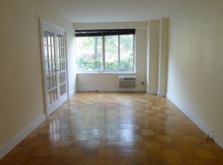 400 Central Park W APT 1G, New York, NY