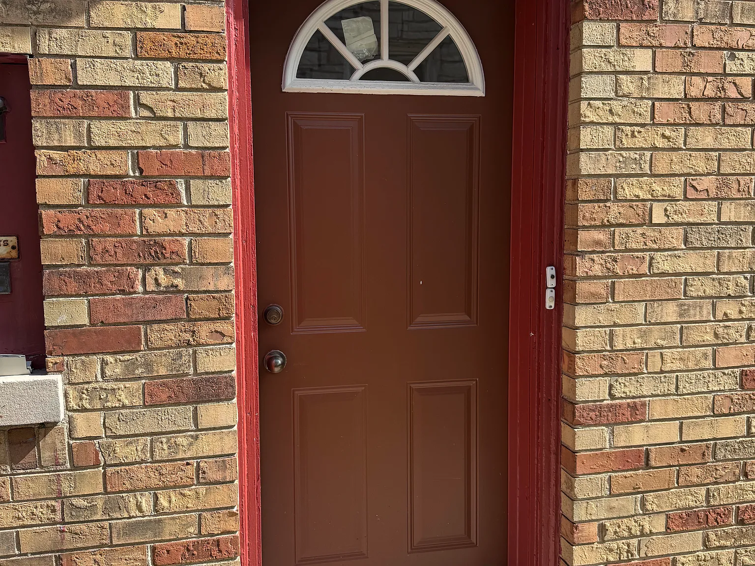 2 bed, 1000 sqft, $1,250 — Photo 3
