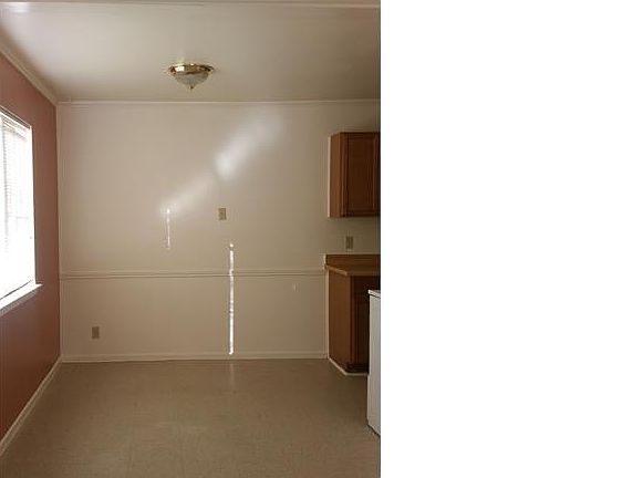 4th image of 5858 Elm Valley Dr APT 2