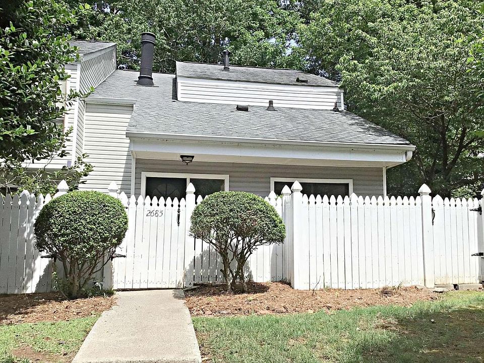 1st image of 2685 Greentree Dr SE