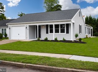 17 Norwich Ln, Southampton, NJ 08088