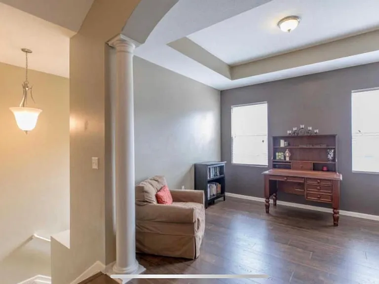 1425 Carylake Cir — Photo 3
