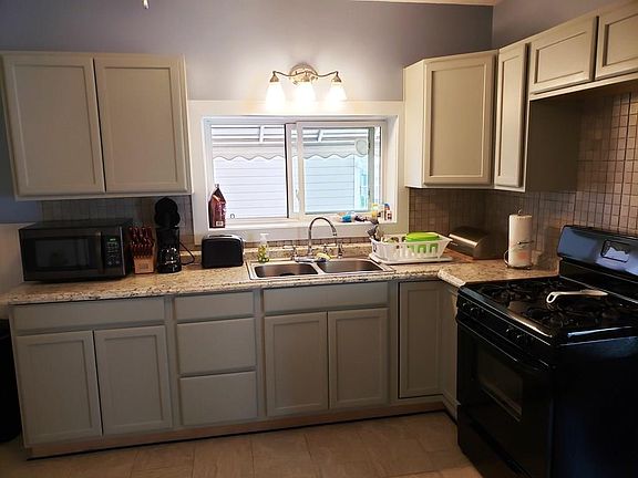 5th image of 1238 W 21st St
