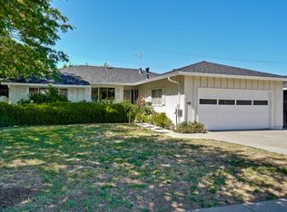 7521 Rainbow Dr, Cupertino, CA 95014