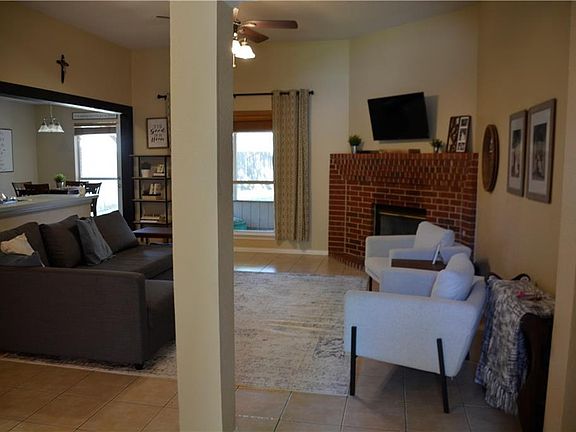 3rd image of 6734 Big Springs Dr