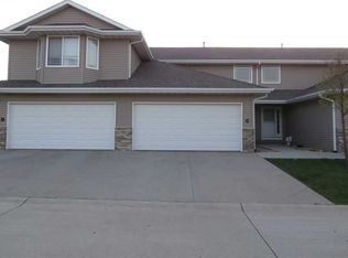 3865 37th Ave SW UNIT C, Cedar Rapids, IA 52404