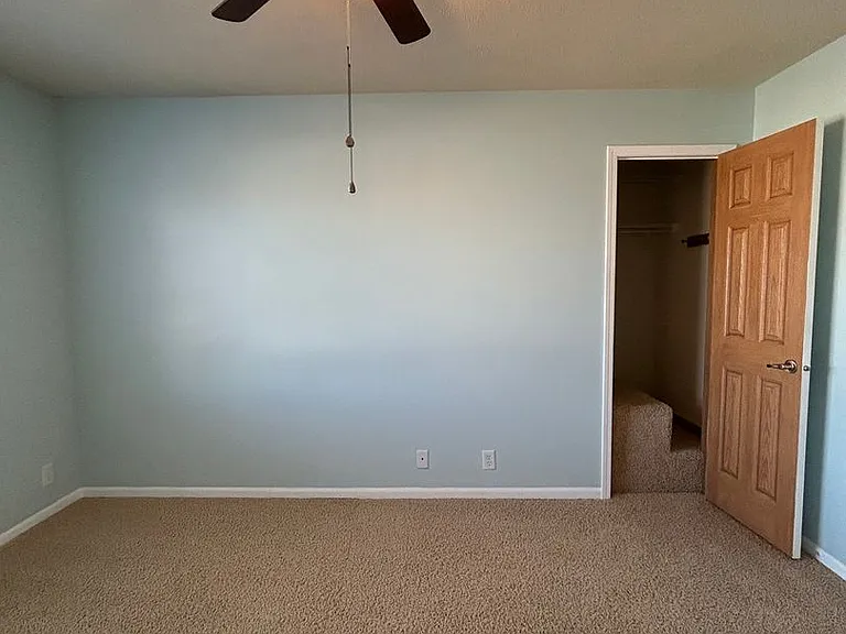 817 Lake Vista Dr — Photo 14