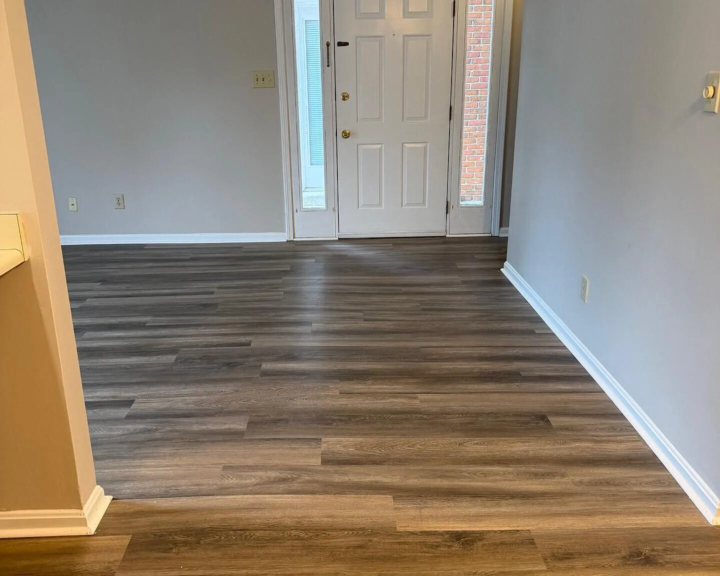 2 bed, 1.5 bath, 784 sqft, $1,495 — Photo 4