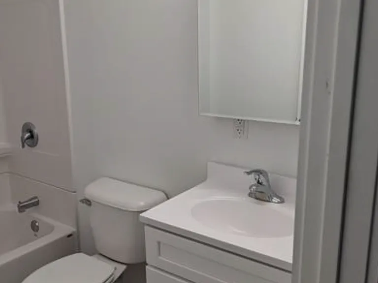 300 Lakeview Ave #8 — Photo 5