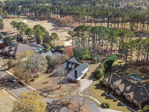 4th image of 118 Telford Pl