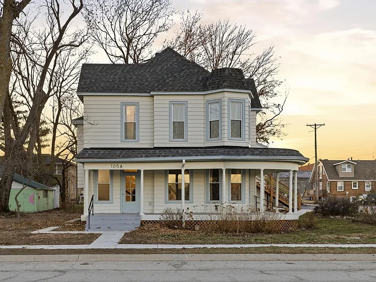 105 SW 9th St #A — Photo 4