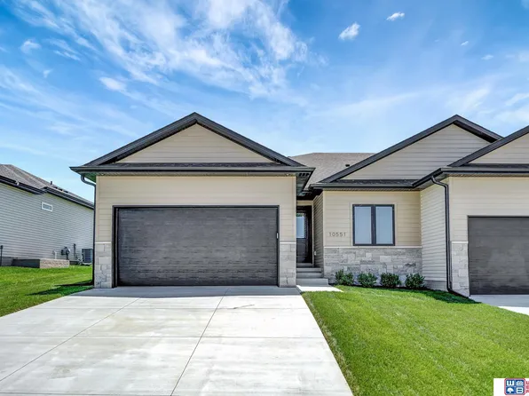 10551 Majestic Ln, Lincoln, NE 68527