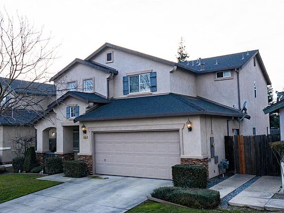 2nd image of 2481 Carnival Dr