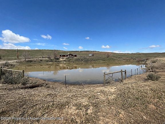 2nd image of 875 Johnson Rd