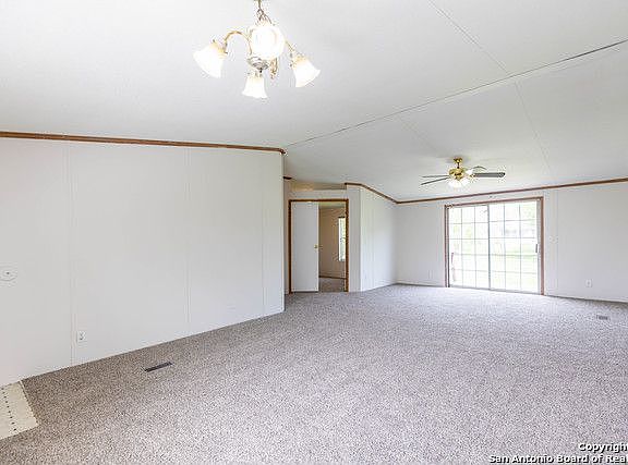 5th image of 330 Dewey Ln
