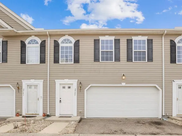 2745 Squadron Dr #14B, Columbus, OH 43207