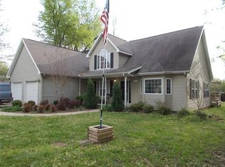 717 W Harvard St, Siloam Springs, AR 72761