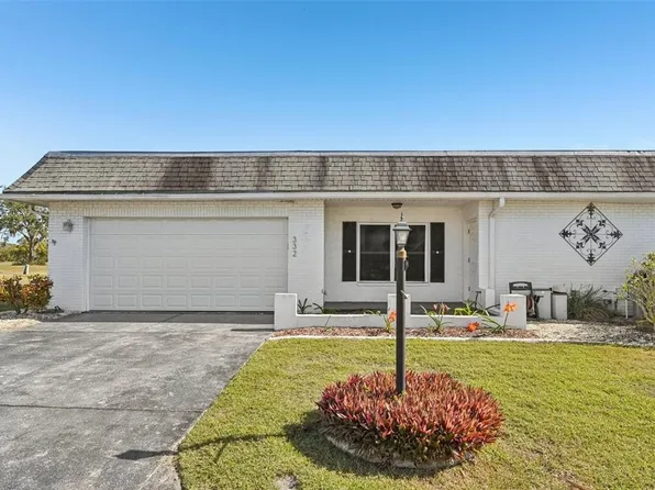 332 Club Manor Dr, Sun City Center, FL 33573