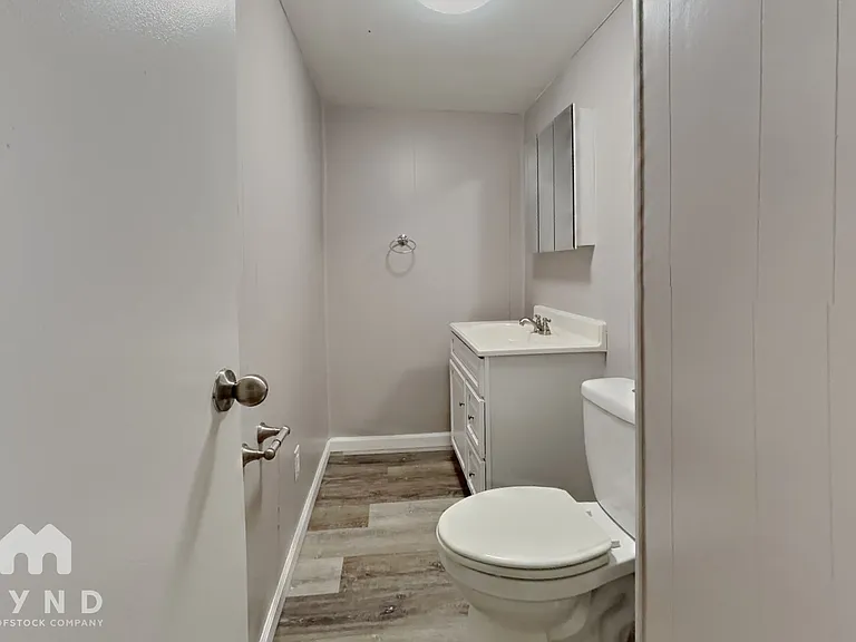 2270 Cardston Dr — Photo 13