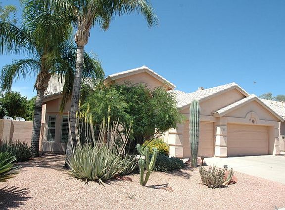 2nd image of 5030 W Laredo St