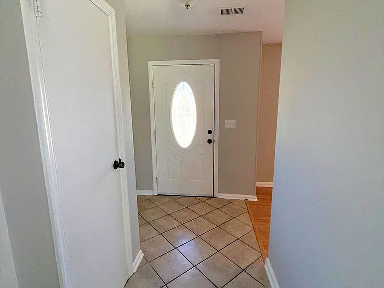 164 Camellia Ct — Photo 13