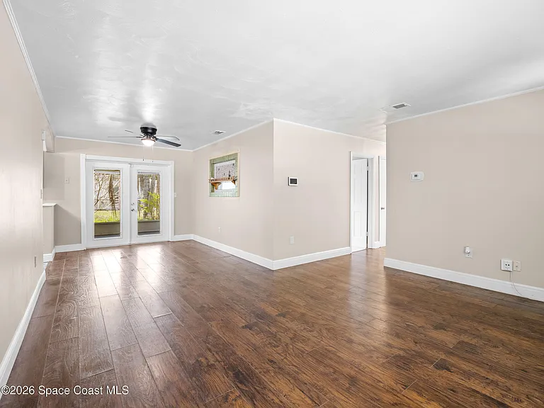 21 Lime Ave — Photo 8