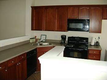 5th image of 2330 Suwanee Pointe Dr