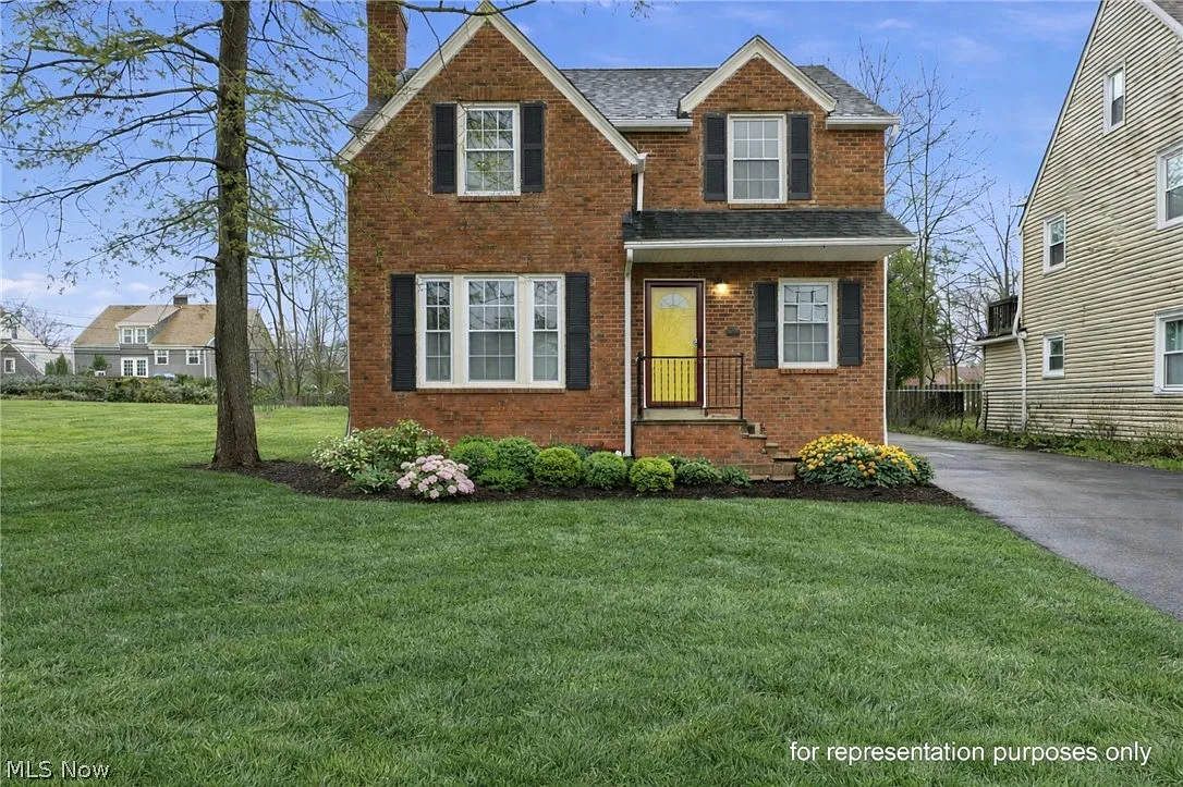 3153 Becket Rd photo 1