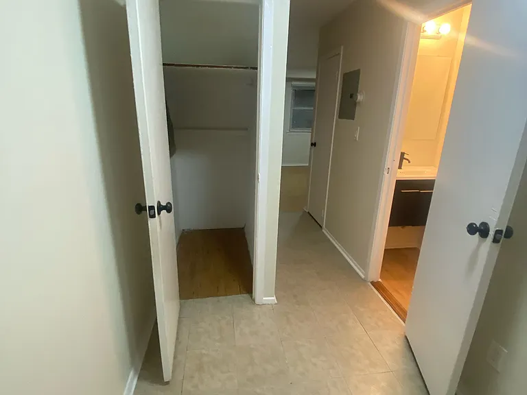230 Hill Rise — Photo 45