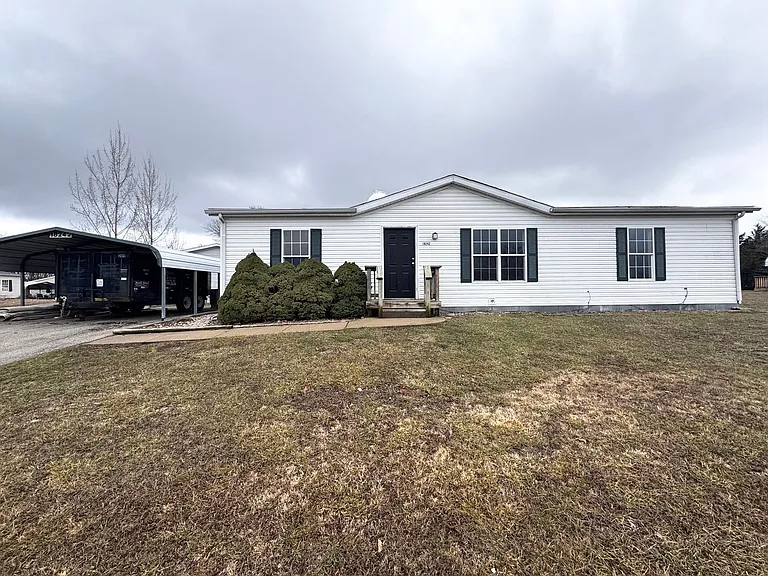 18242 Loyalty Ln — Photo 2