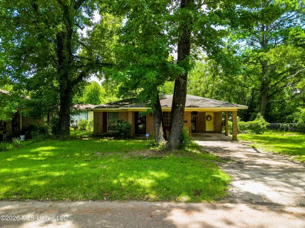 5202 Ginger Dr, Jackson, MS 39209