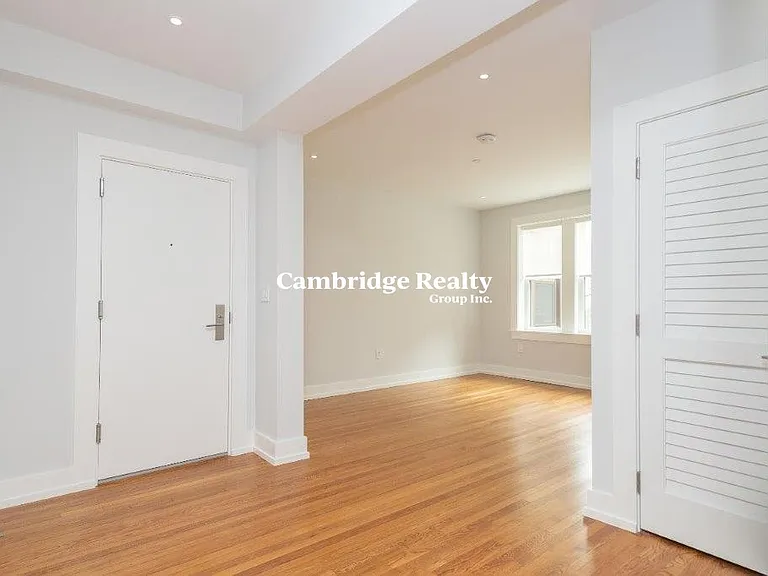 17 Forest St #23T — Photo 5