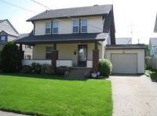 1014 Bellflower Ave SW, Canton, OH 44710