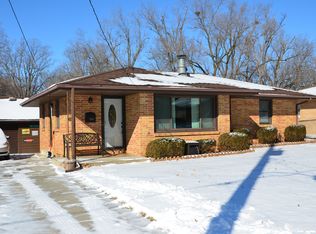 3304 Fairlane Dr, Des Moines, IA 50315